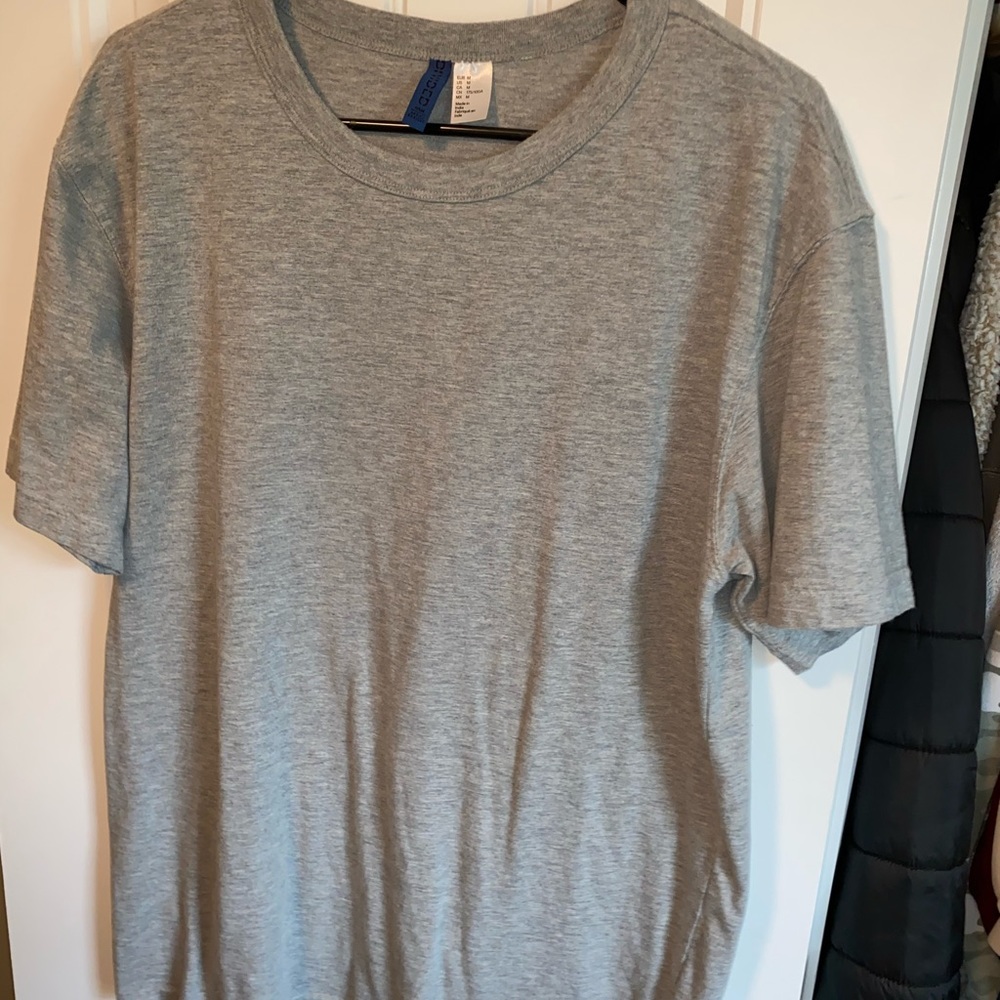 Men’s casual tee